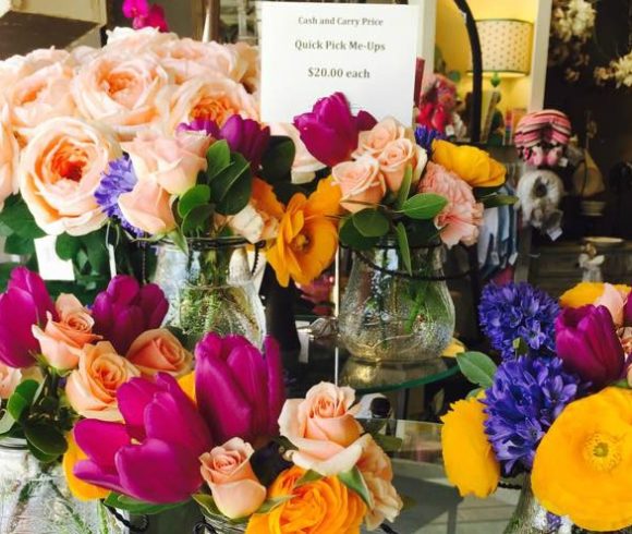 $20 Mini Bouquet Deal