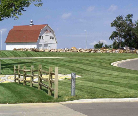 Suburban Lawn & Garden