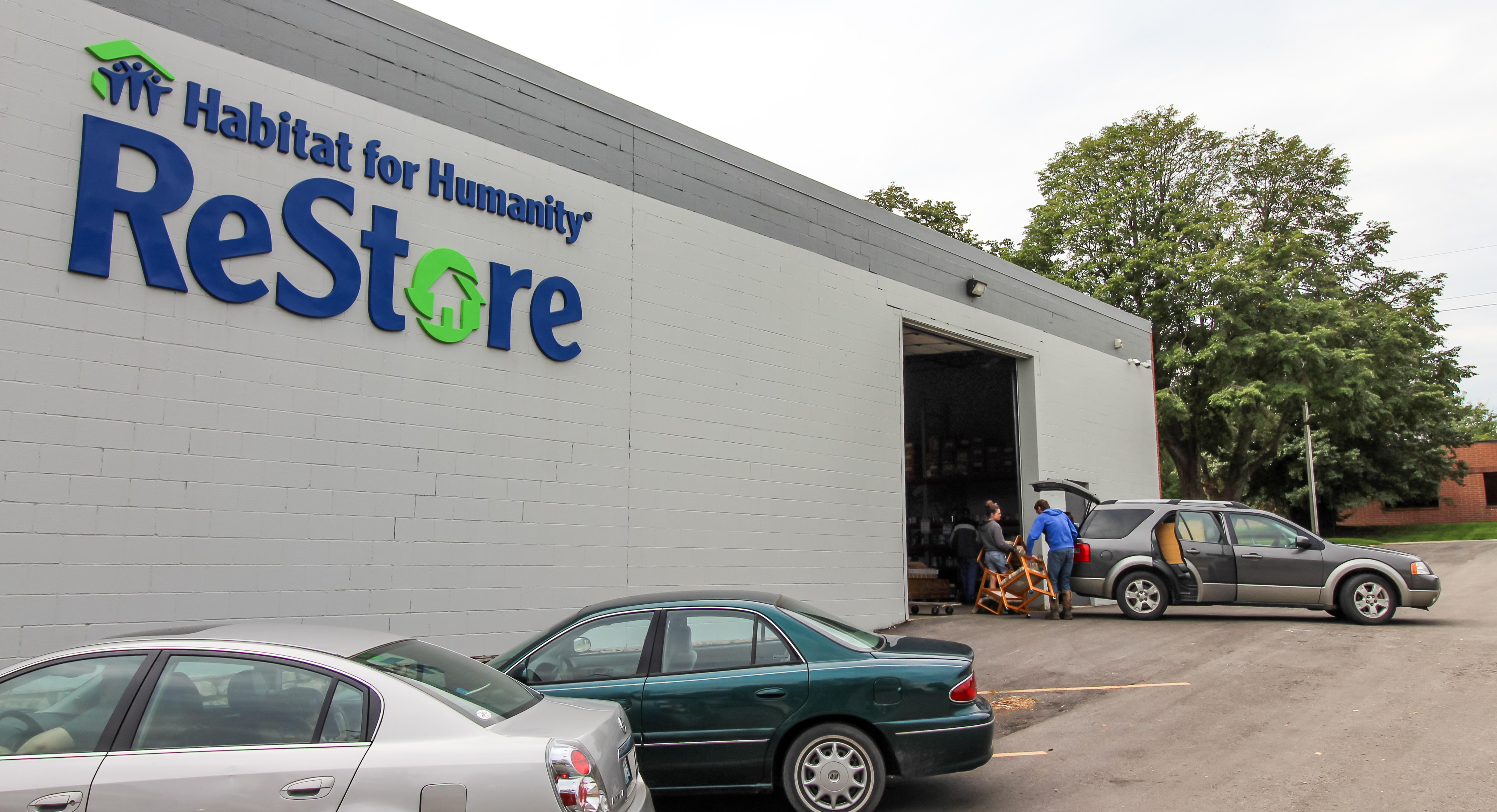 ReStore donation drop off in Martin City