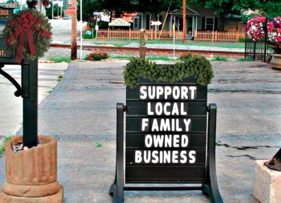 Eleven Places to Find Holiday Decorations in Martin City
