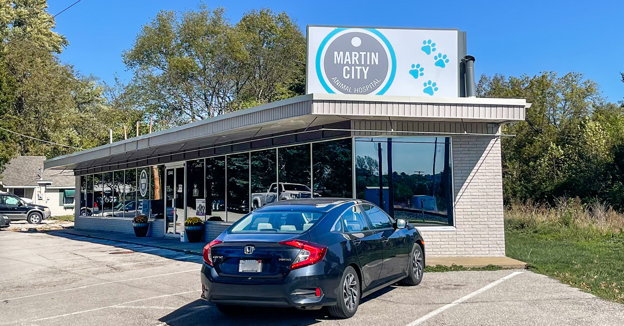 Martin City Animal Hospital exterior southwest