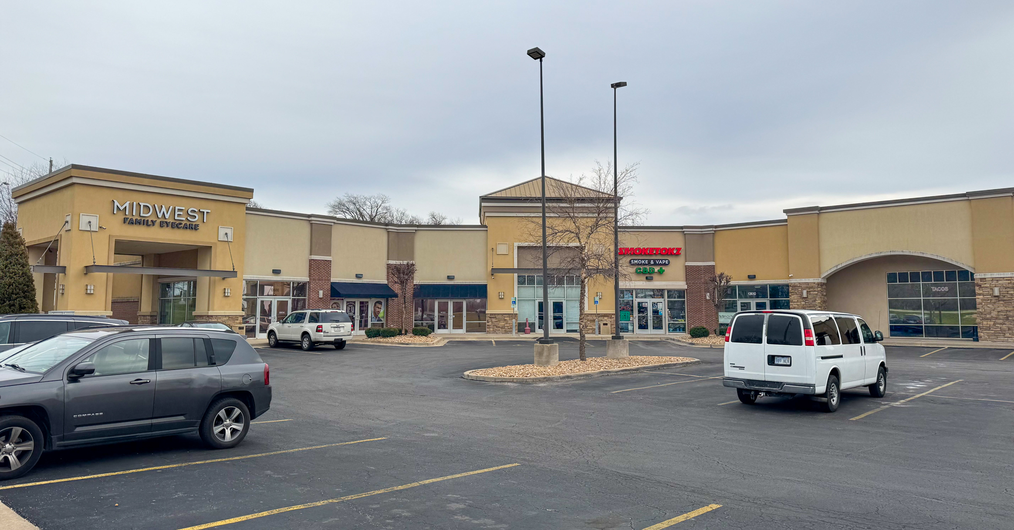 View of 13606 Washington Street